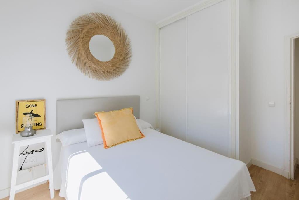El Botones Nuevo Y Luminoso Apto De Diseno En Lavapies Apartment มาดริด ภายนอก รูปภาพ